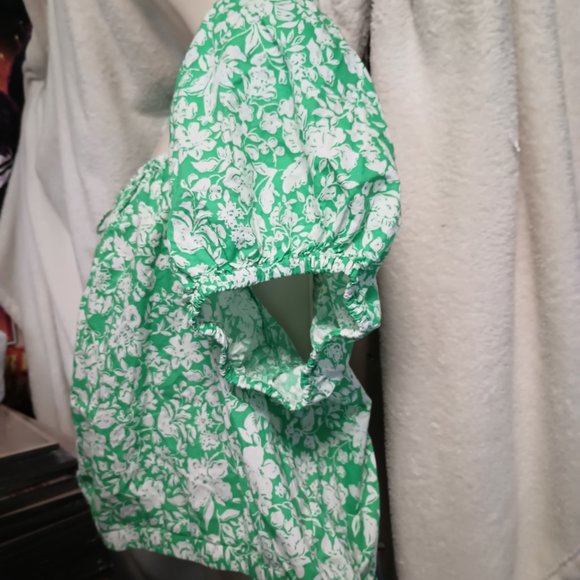 NEW Universal Thread™ Green Floral Women's Puff Short Sleeve Peasant Top - Picture 4 of 11